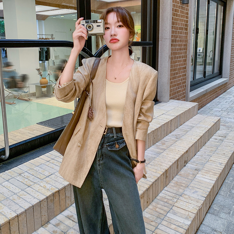 独特漂亮v领西装外套女春秋2025超火好看气质高级感小众休闲西服,女装连衣裙,2C280