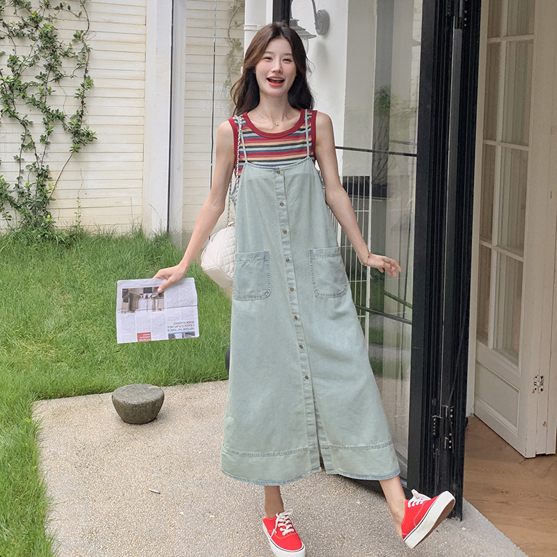 彩色条纹背心T恤牛仔背带裙女夏季宽松休闲无袖连衣裙两件套,女装连衣裙,2C166
