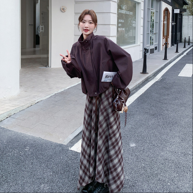 美拉德棕色复古立领外套女秋短款2025新款小个子宽松休闲夹克上衣,女装短外套,2C159