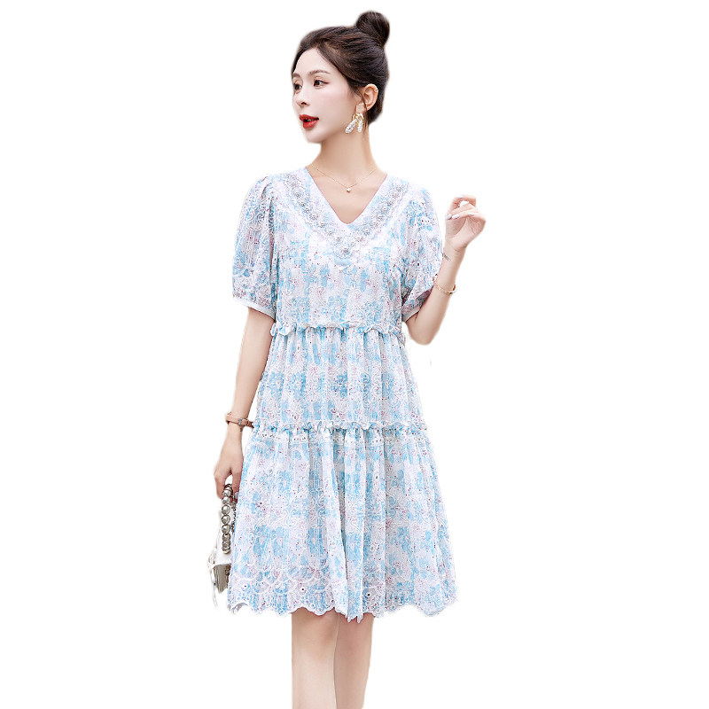 2025新款夏季女装V领钉珠气质显瘦减龄蕾丝泡泡袖连衣裙,女装连衣裙,丽莎妳雅