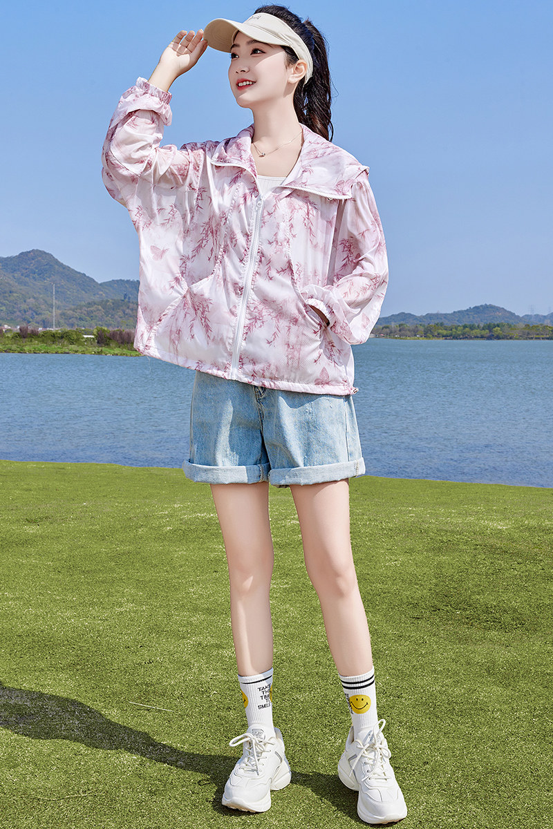 夏季新款防晒服短款印花连帽薄款RF2C290-5826#-P85-K138,女装防晒衣,2C290