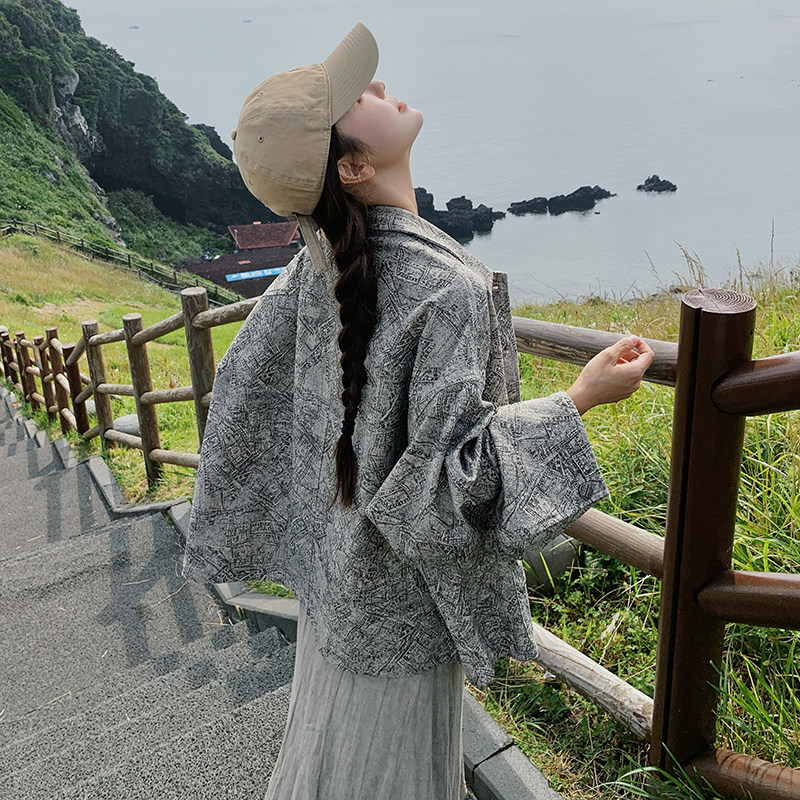 韩系chic短款碎花工装夹克上衣女春秋超火好看高级感小众减龄外套,女装短外套,2C321