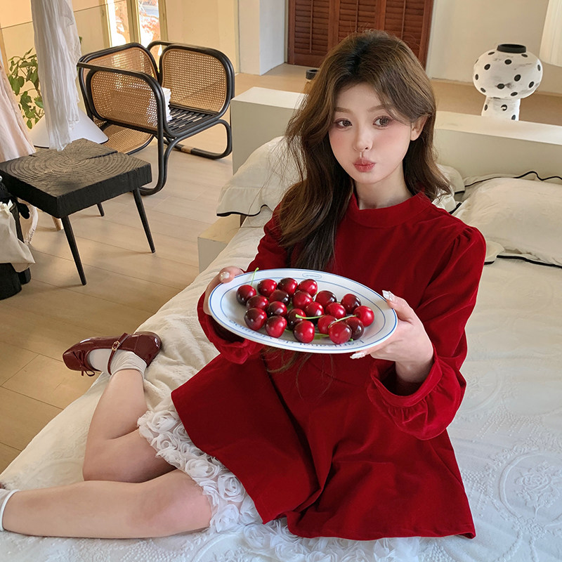 红色金丝绒连衣裙女春秋2025新款法式收腰小香风绝美设计感图片