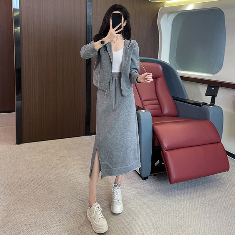 女秋季韩版连帽卫衣开叉半身裙两件套,女装套装/套裙,2C310