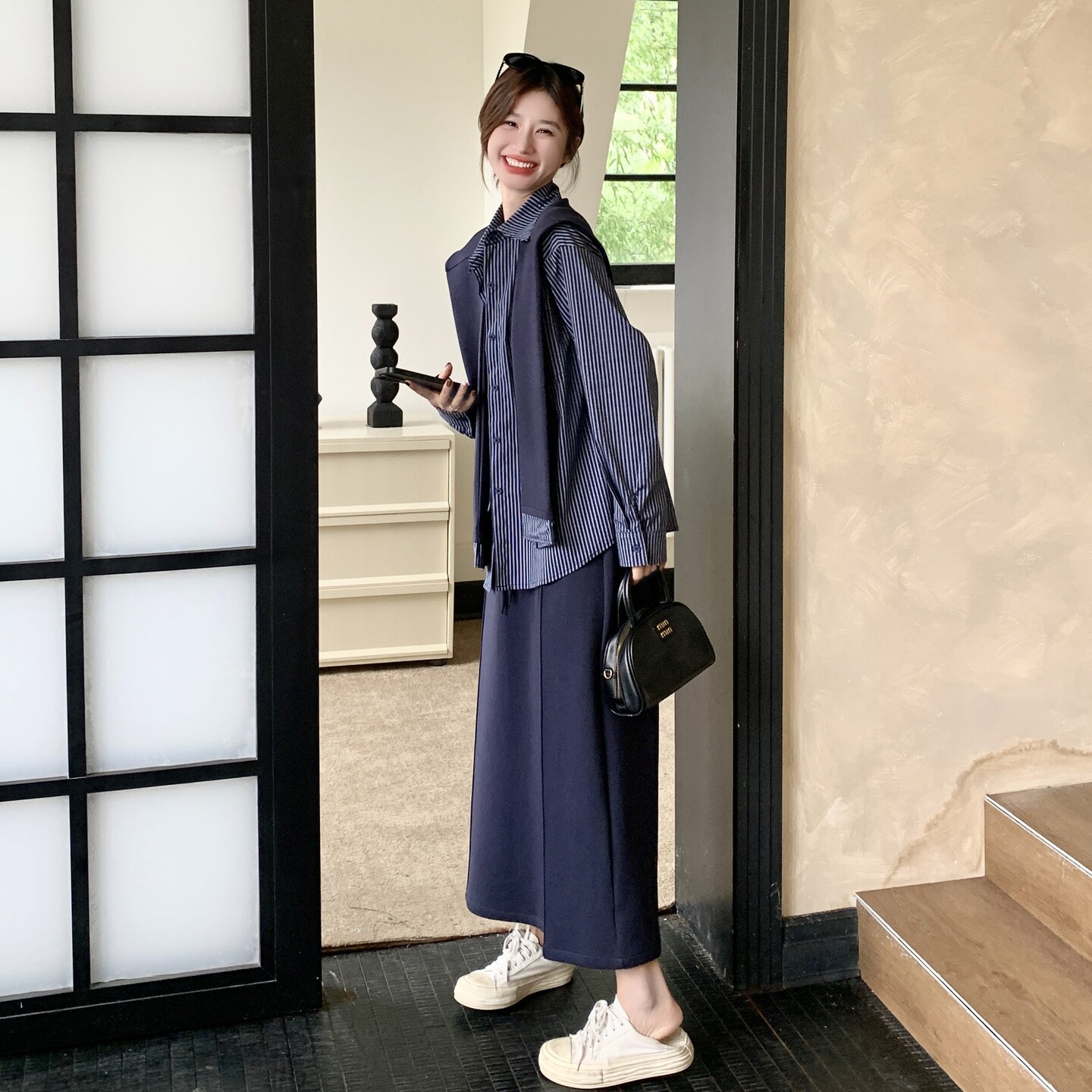 现货:秋装新款休闲条纹衬衫半身裙三件套装裙2C135-8888P185K258,女装套装/套裙,2C135