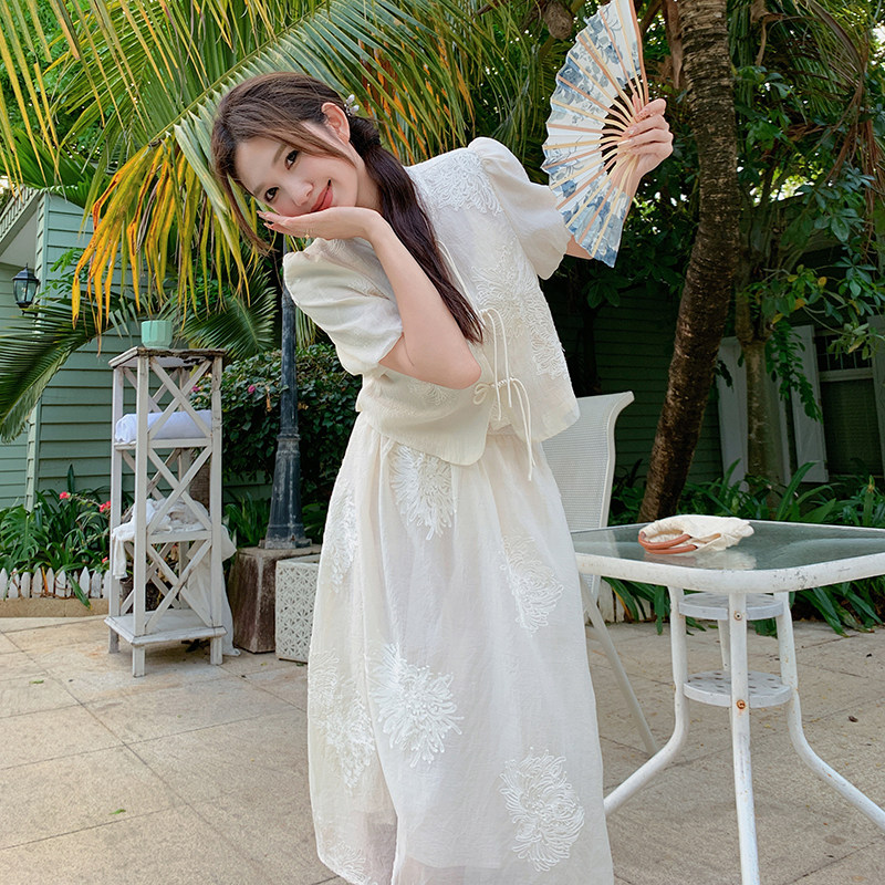 【现货】时尚套装女2025夏新款刺绣两件套裙2C227/2517/P135K188,女装套装/套裙,2C227