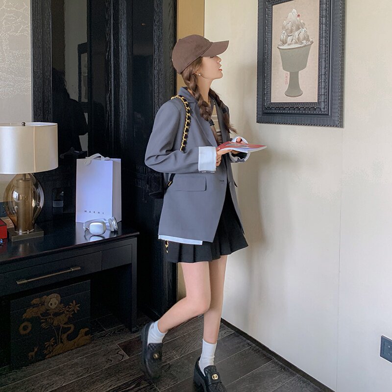 韩系高级感灰色西装外套女2025春新款小个子休闲显瘦独特西服上衣,女装西装,2C127