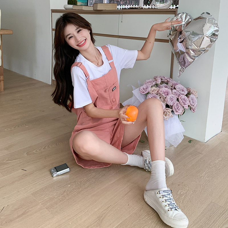 甜美粉色背带裤女2025夏季新款小个子宽松显瘦减龄高腰短裤,女装连体裤,2D045