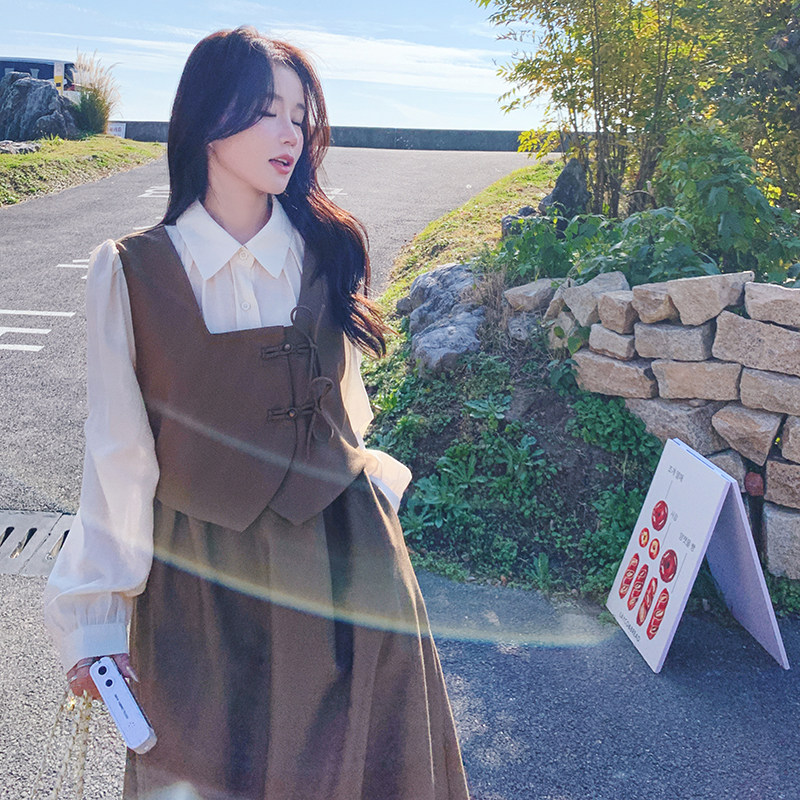 大货已出2026春季风新中式假两件连衣裙88077-P135K188,女装连衣裙,2C069