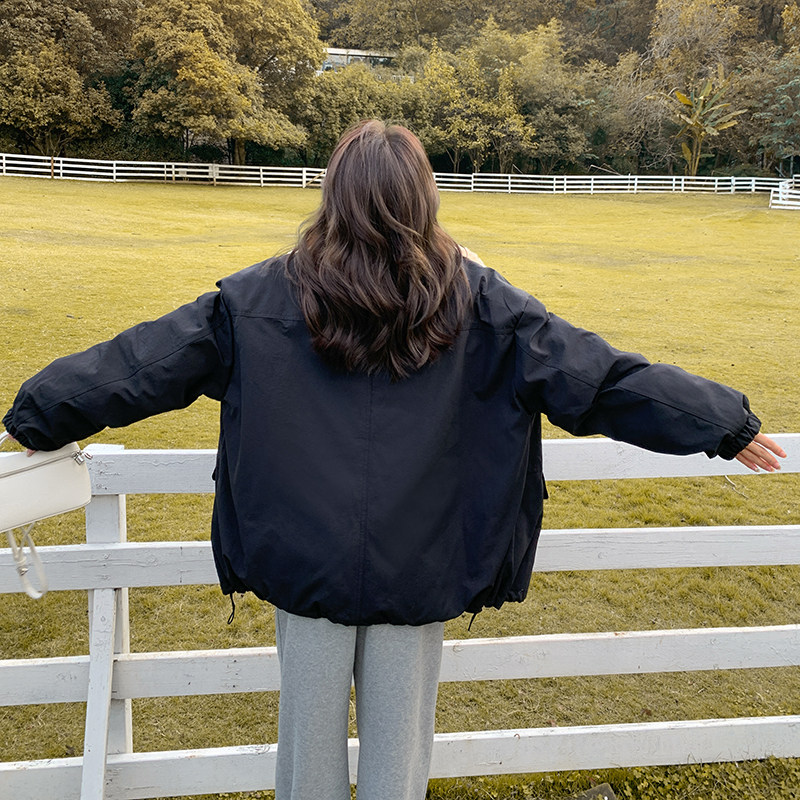 设计感羊羔毛翻领工装派克服冬女2025高级感可拆卸白鸭绒内胆外套,女装羽绒服,2C086