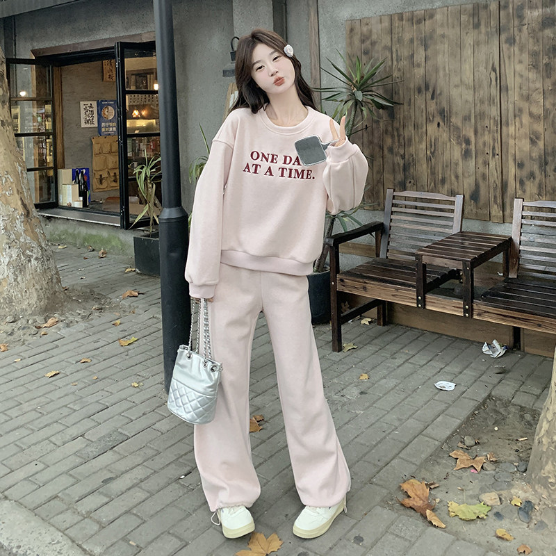 现货：春装新款韩系流行刺绣卫衣裤子套装2C135-6873P175K258图片