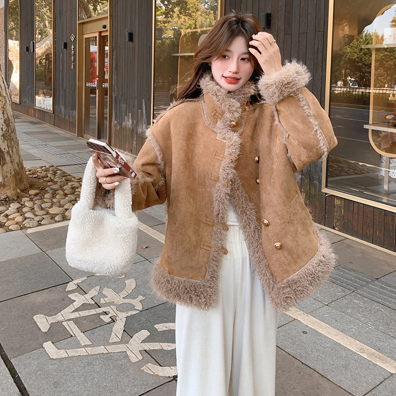 【新款】大货已出高品质加厚皮毛一体外套2C131-622-P195K278,女装短外套,2C131