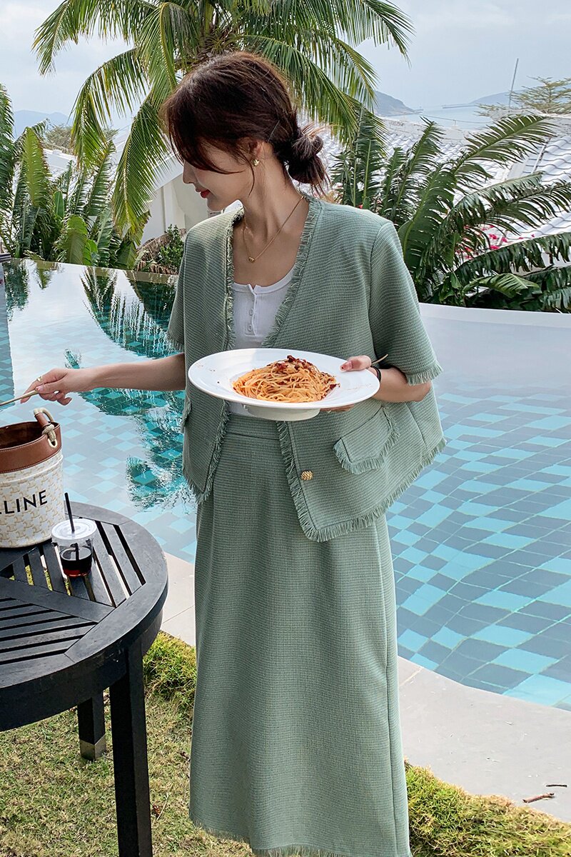 清冷贵气感穿搭小香风蓝色上衣套装女夏超火好看高级半身裙两件套,女装套装/套裙,2C110