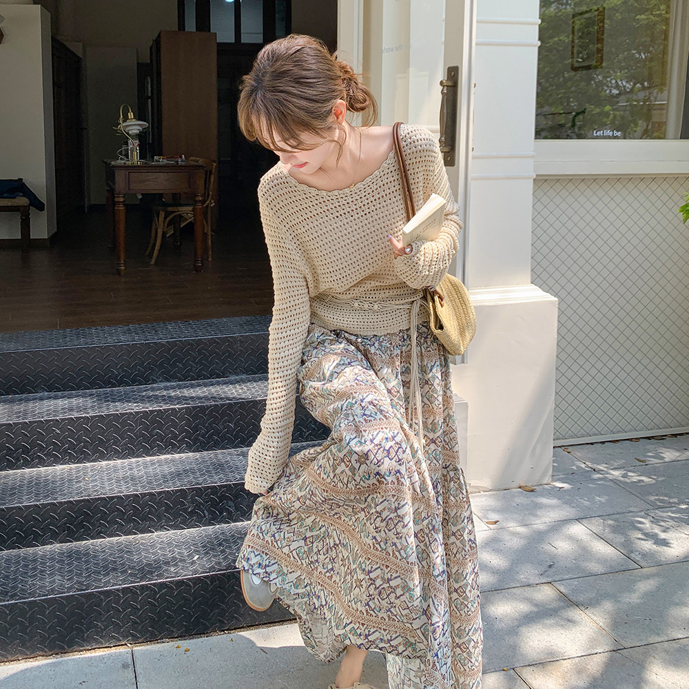 韩系慵懒风休闲套装女2025春季新款针织镂空上衣碎花半身裙两件套,女装套装/套裙,2C166