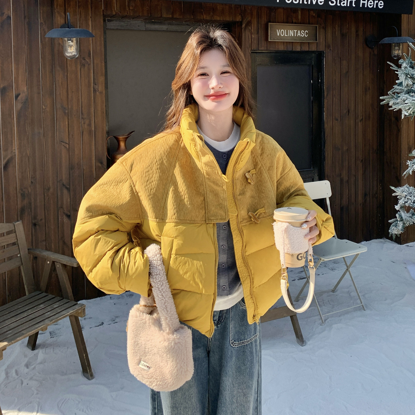 黄色牛角扣拼接羽绒服女2026新款短款小个子立领90绒加厚百搭外套,女装羽绒服,2C166