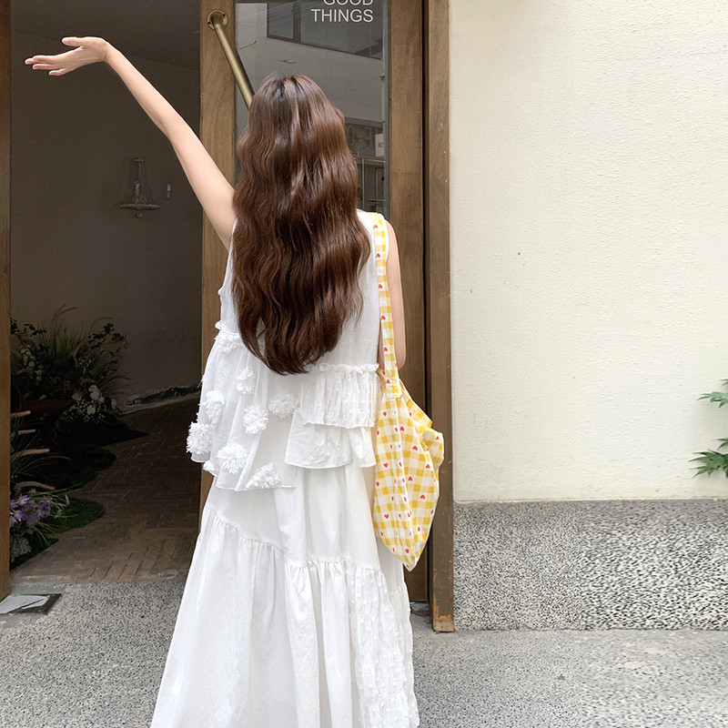 白色立体花朵背心套装裙女2025夏新款温柔风减龄气质半身裙两件套,女装套装/套裙,2C117