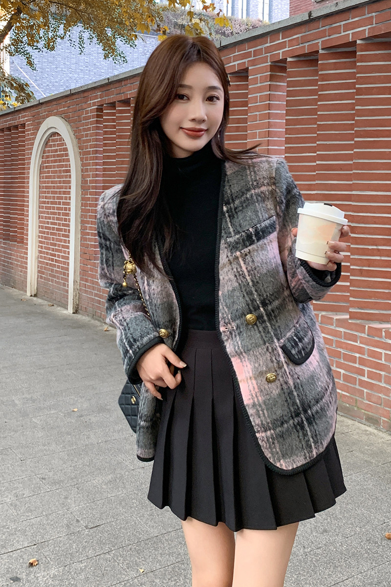 灰粉格子羽绒服内胆小香风外套女冬季2025新款短款小个子赫本风,女装羽绒服,2C057