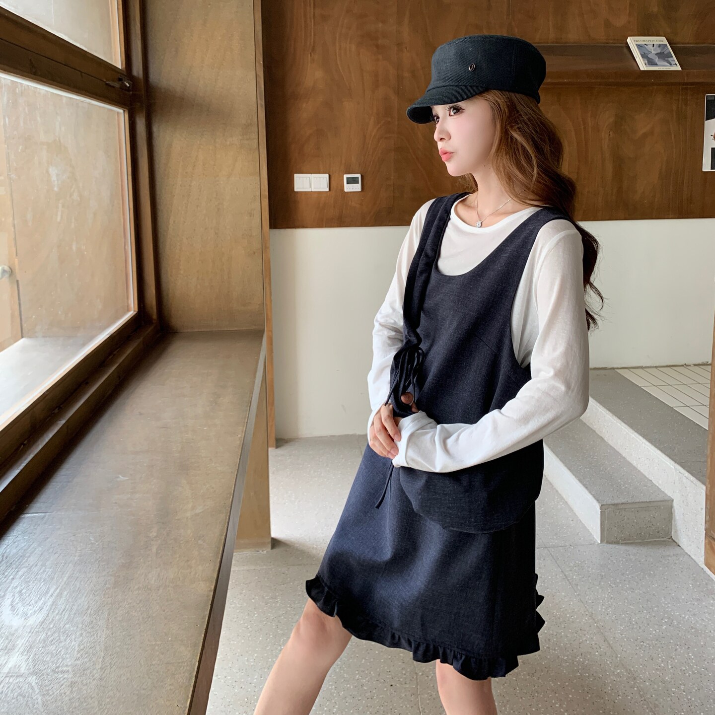 韩系设计感木耳边叠穿马甲修身打底衫带包三件套女2025秋季爆款,女装套装/套裙,2C135
