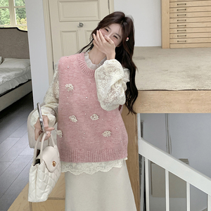 韩系甜美套装女2026春新款粉色钩花针织马甲蕾丝打底衫两件套图片