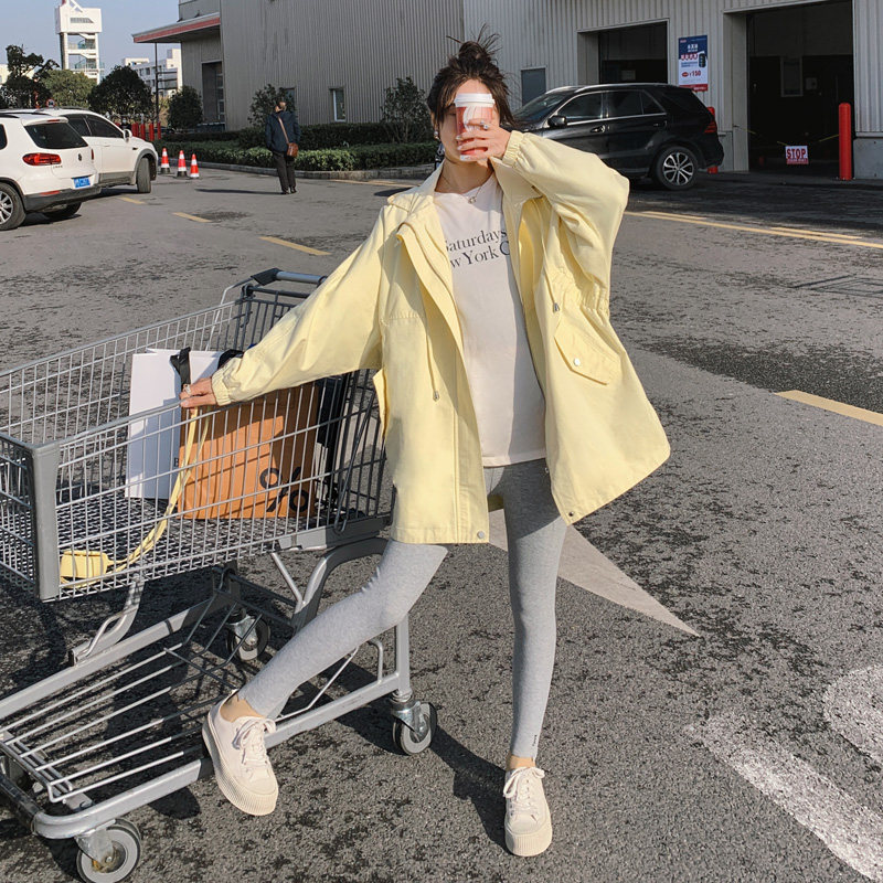 档口现货2025新款女装嫩黄春秋装风衣外套A03-p140-k190,女装风衣,2C266