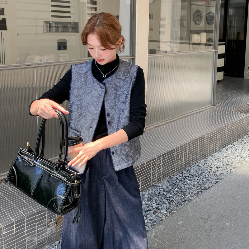 韩版复古扣花马甲阔腿裤两件套女2025春秋季新款显瘦通勤气质套装图片