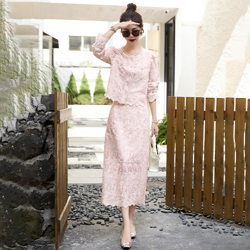 名媛小香风刺绣套装裙女2024春秋新款法式圆领开衫高腰半裙两件套,女装套装/套裙,奕可儿