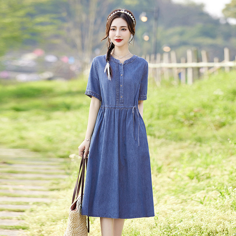 天丝牛仔连衣裙女2023新款夏天薄款舒适显瘦时尚休闲减龄牛仔裙子,女装毛呢外套,新感觉