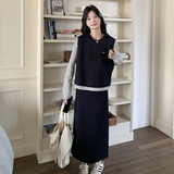 藏青色