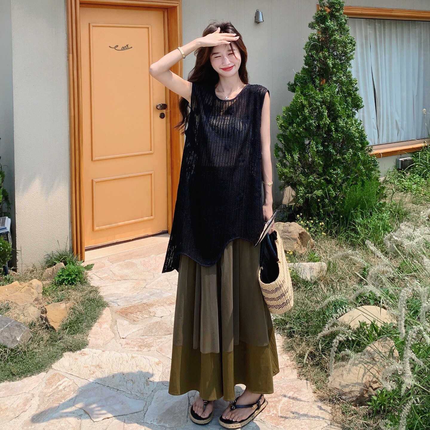 针织镂空无袖上衣套装女2025夏季新款复古时尚不规则阔腿裤两件套,女装连衣裙,2D008