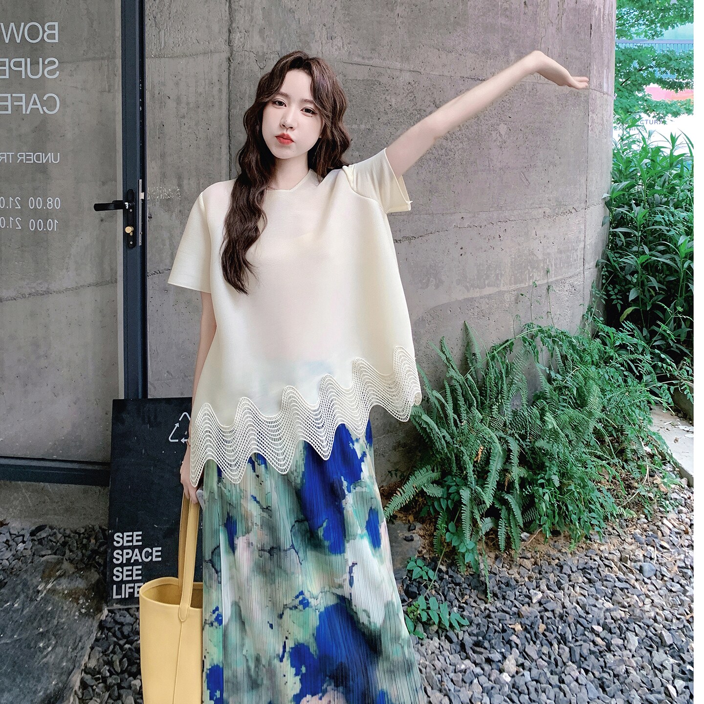 韩版御姐风减龄气质蕾丝T恤晕染半身裙套装两件套女夏季2025新款,女装连衣裙,2D008