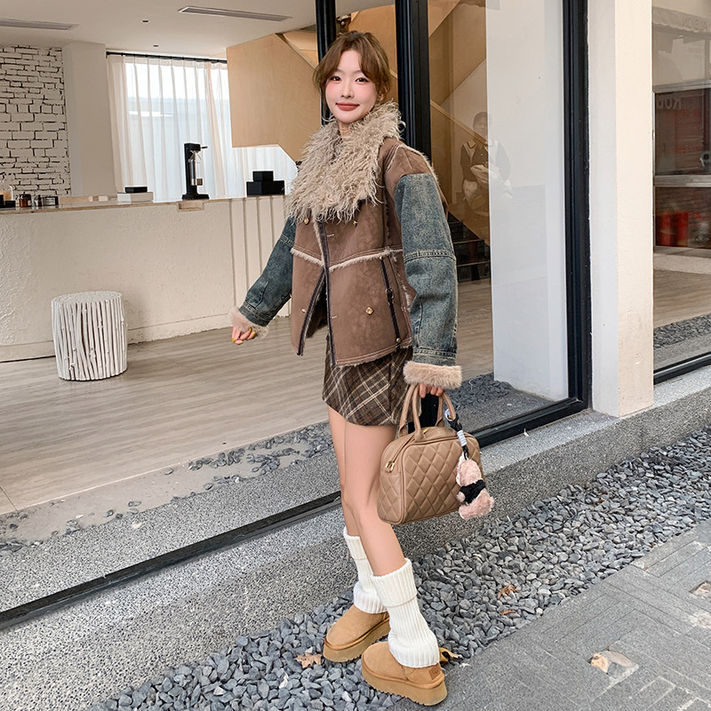 甜酷风炸街牛仔拼接pu皮毛一体羊羔毛外套女冬设计感加绒机车服,女装棉衣/棉服,2C057