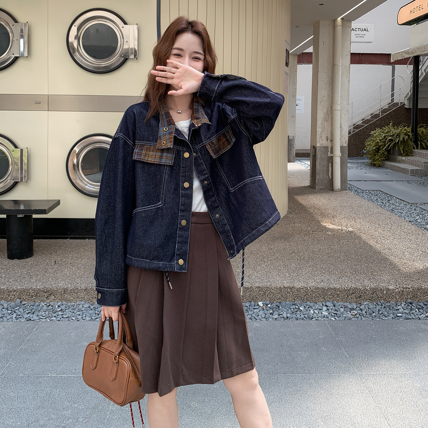 深蓝色短款立领工装牛仔外套女秋2025新款设计感韩系复古休闲夹克,女装短外套,2C306