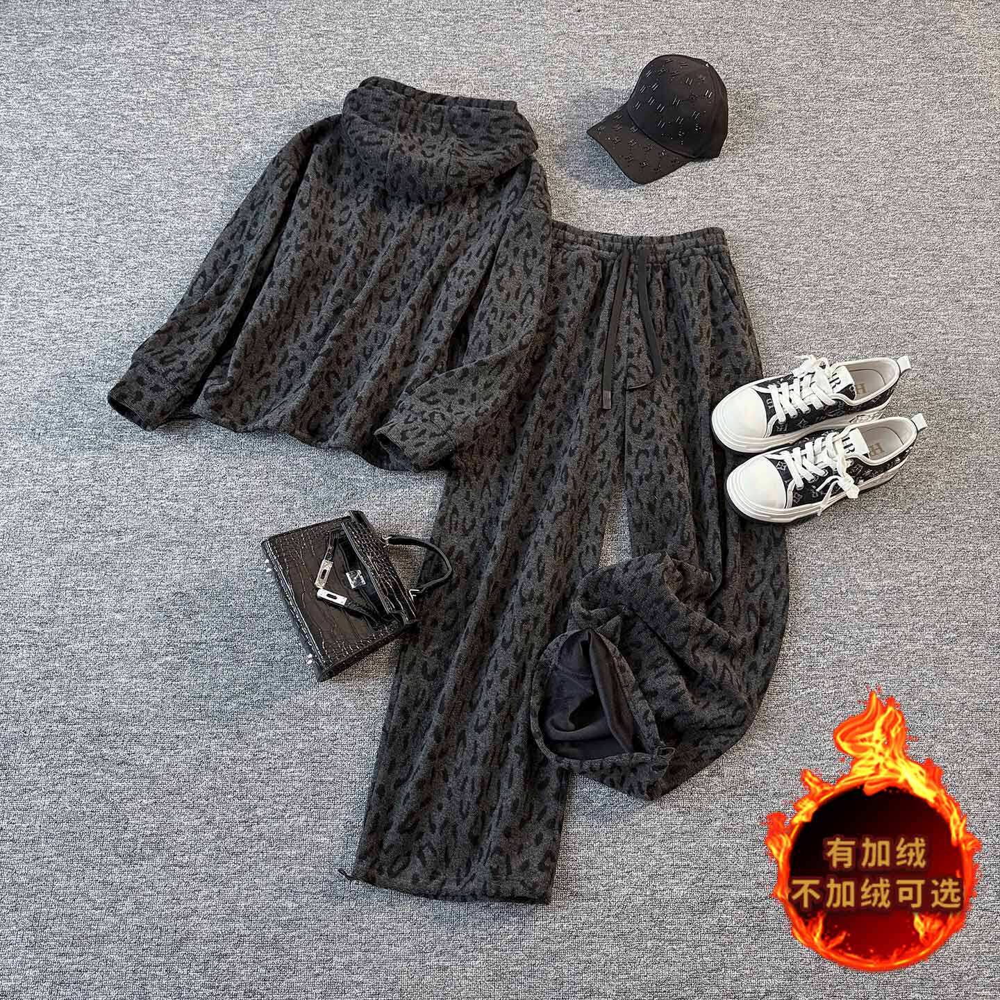 韩系宽松显瘦时尚套装女秋冬新款豹纹套头连帽卫衣直筒长裤两件套,女装套装/套裙,2C310