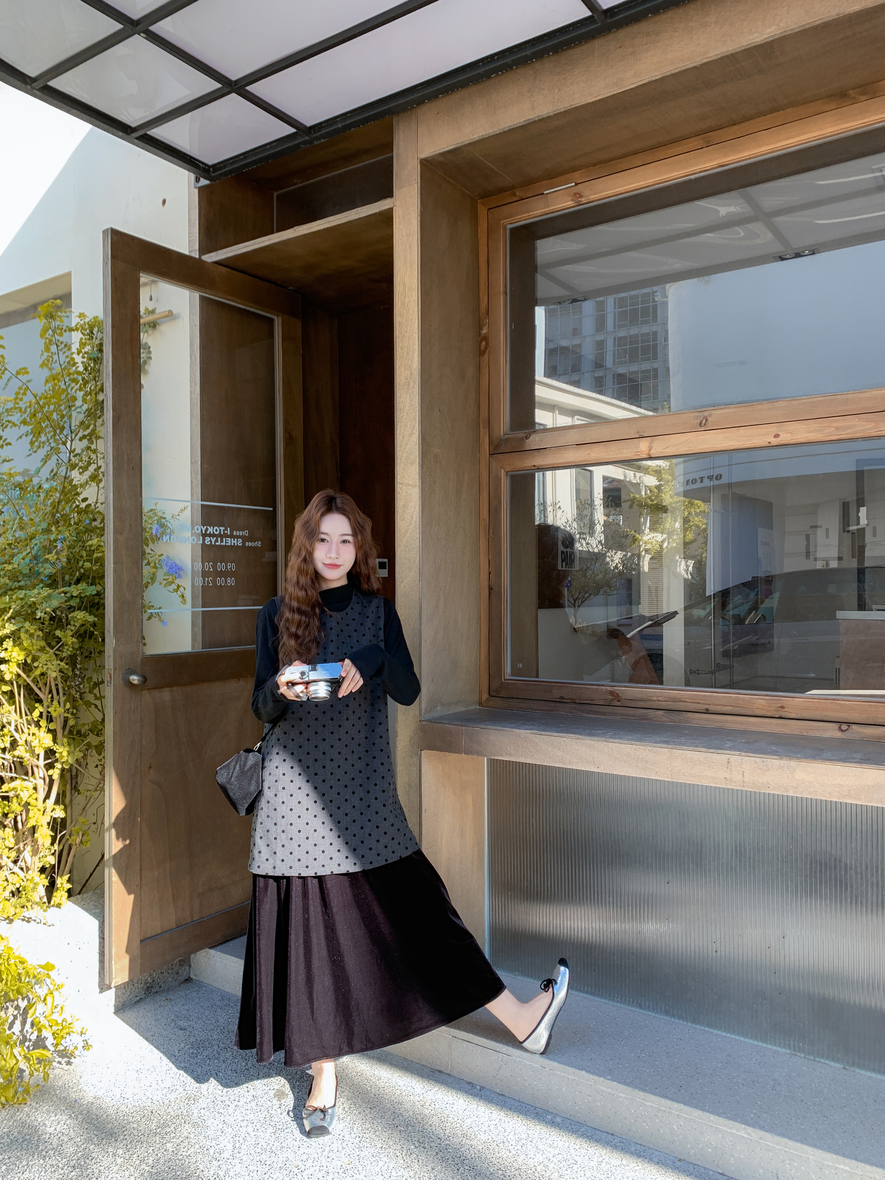 灰色复古设计感波点背心裙套装女2025年秋季新款气质连衣裙两件套图片