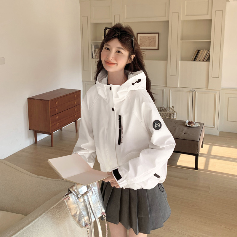 粉色工装冲锋衣外套女2025春季新款韩系超好看减龄小个子连帽夹克,女装短外套,2C266