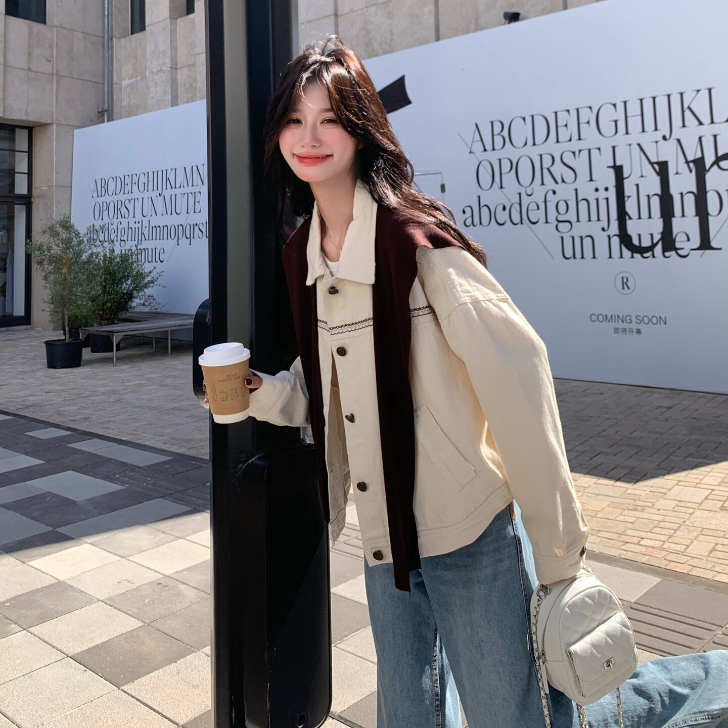 宽松休闲翻领短外套女秋季2025新款小个子巨好看超火流行夹克上衣,女装短外套,2C166