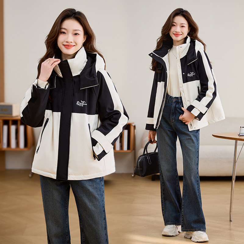 2025年冬季羽绒派克服女时尚潮流款，女装派克服，梦依缘,女装派克服,梦依缘