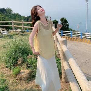 2025夏季新款韩系网状圆领无袖镂空针织上衣+吊带背心两件套女图片