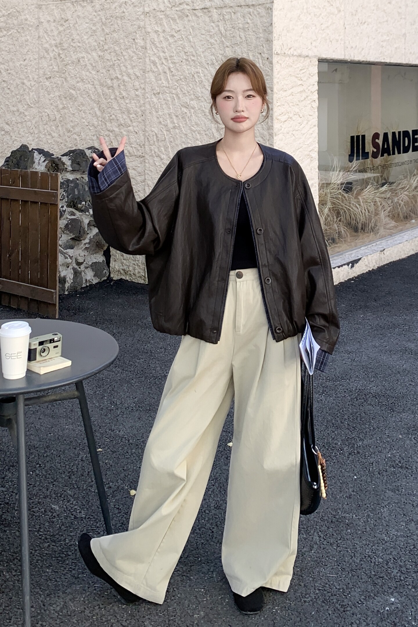 高级感咖色皮衣外套女2025新款宽松无领独特超好看PU皮夹克,女装皮衣,2C159