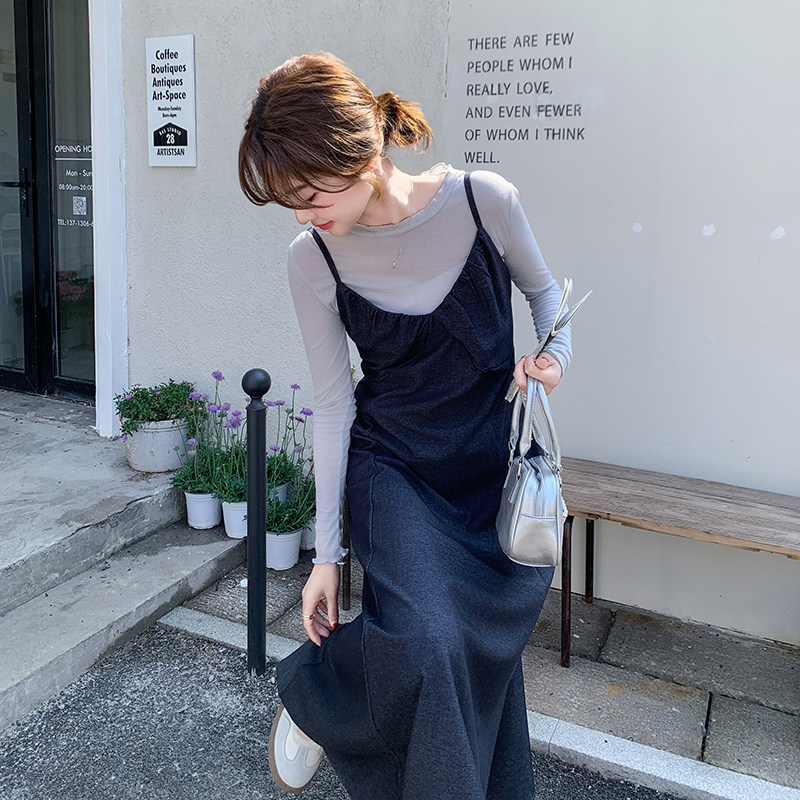 韩系通勤高级感淡人吊带连衣裙套装2025秋季新款显瘦打底衫两件套,女装套装/套裙,2D078