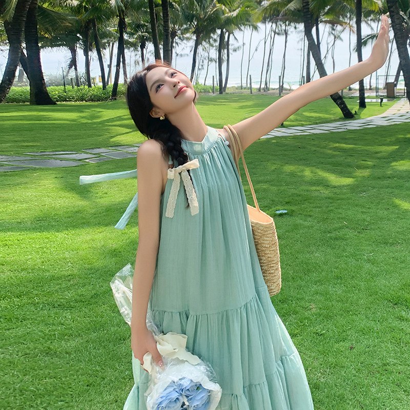 绿色无袖挂脖连衣裙女2025夏季新款法式气质高级感海边度假风长裙,女装连衣裙,2C177