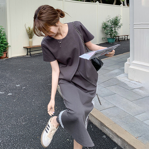 法式复古轻熟风收腰连衣裙女2025夏季浪漫设计感气质显瘦淡人长裙图片