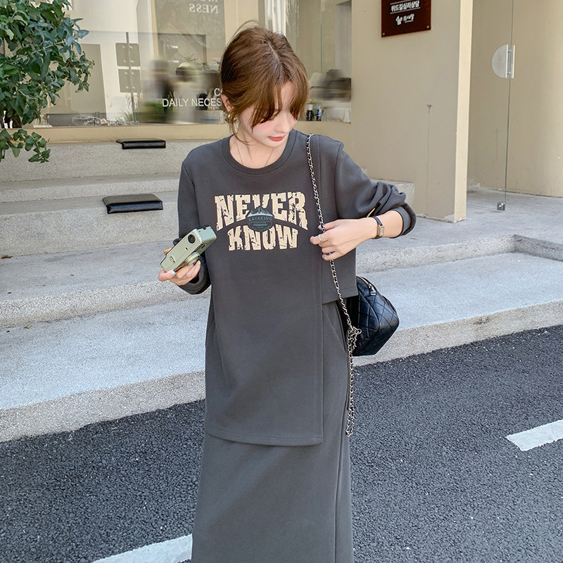 ootd穿搭休闲运动卫衣套装女春秋2025超火好看减龄慵懒长裙两件套,女装套装/套裙,2C203