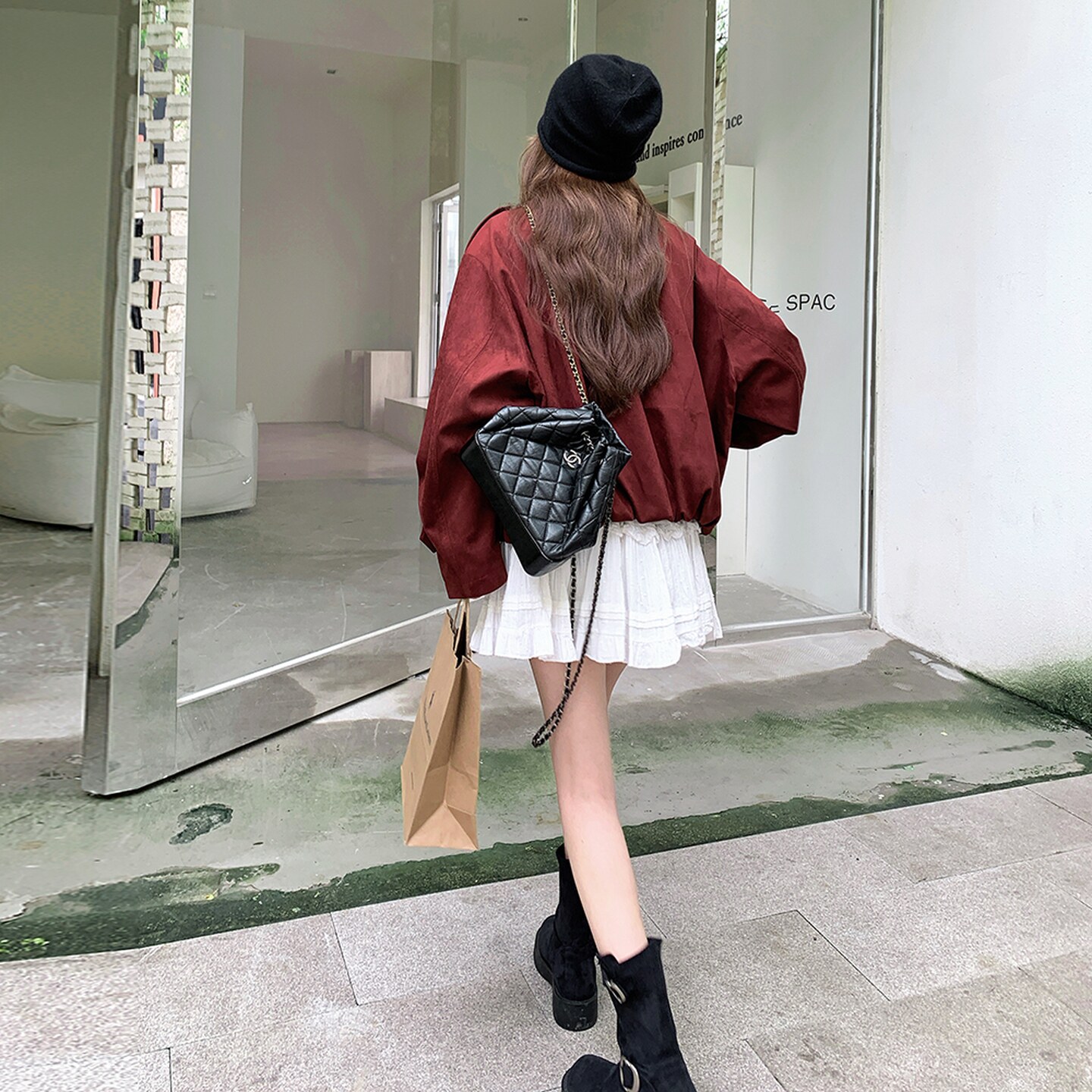 高级小众复古美式红色麂皮外套女春秋2025新款超火好看短夹克上衣,女装短外套,2D008