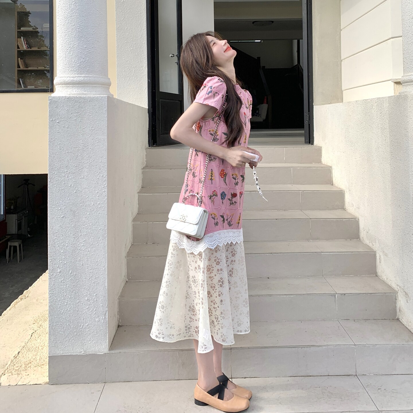 粉色新中式刺绣连衣裙女2025夏季新款高级感蕾丝拼接收腰显瘦长裙,女装连衣裙,2C098
