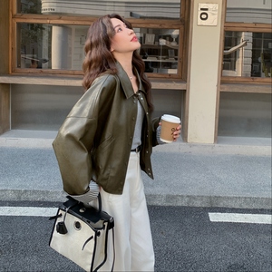 条纹拼接橄榄绿皮衣短外套女春秋2025新款小个子PU夹克爆款高级感图片