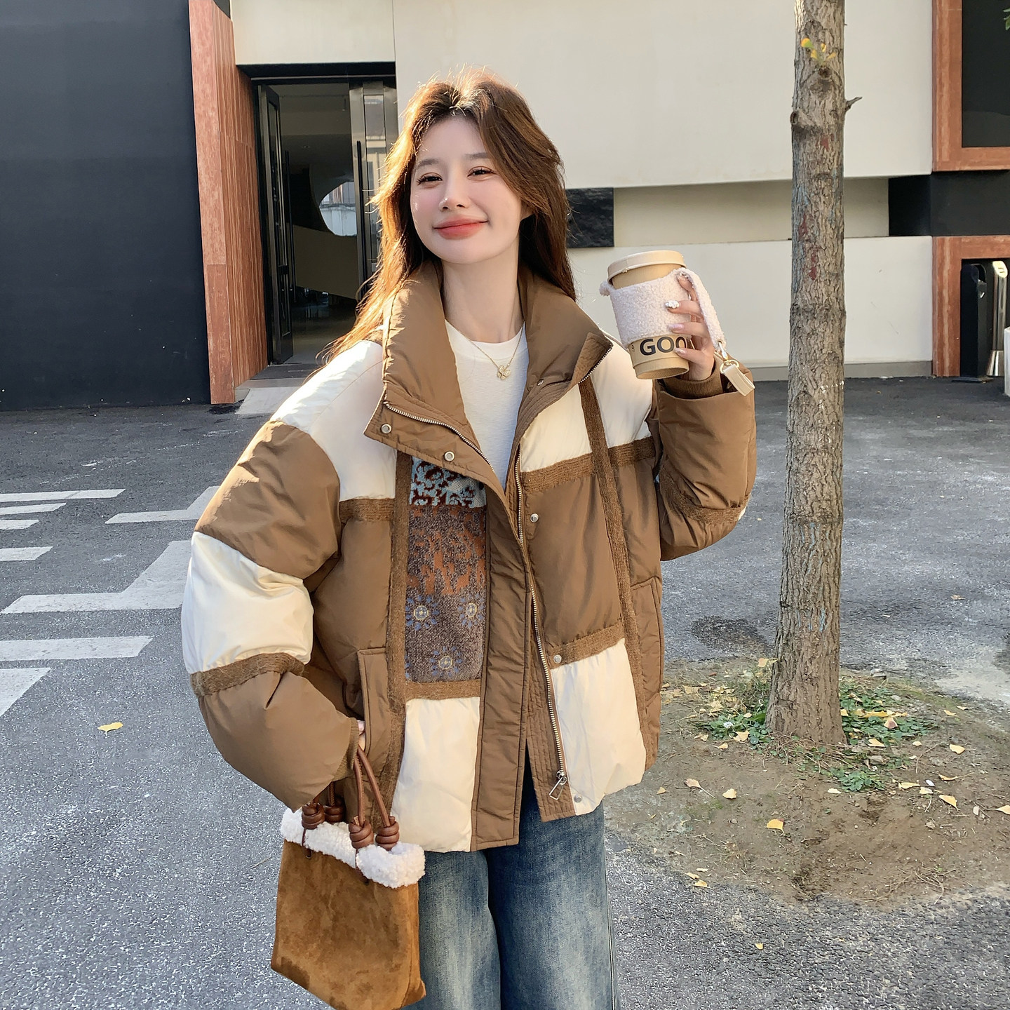 设计感撞色拼接立领90绒羽绒服女短款冬季保暖加厚白鸭绒外套,女装羽绒服,2C166