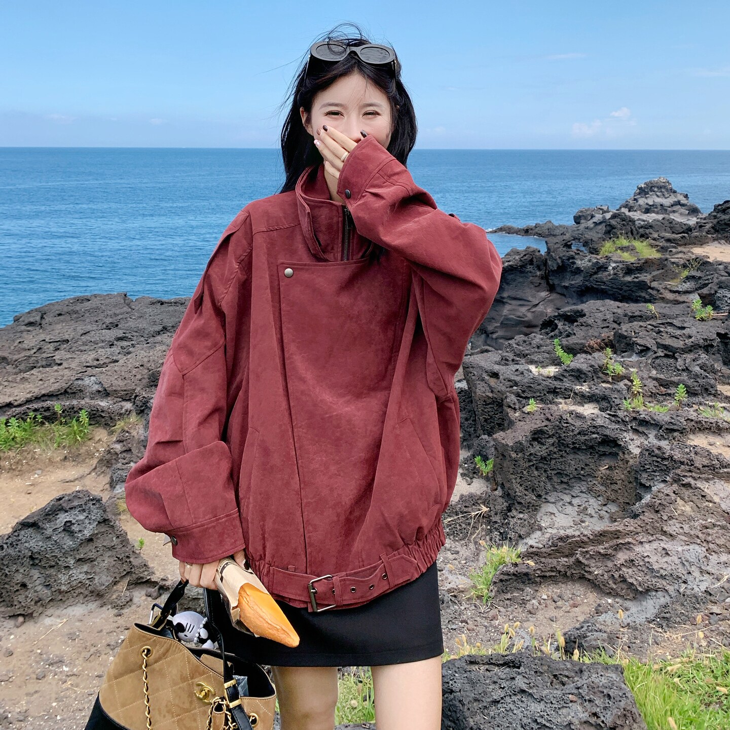 美拉德复古早秋氛围感烟红夹克外套设计感小众宽松休闲工装机车服,女装皮衣,2C259