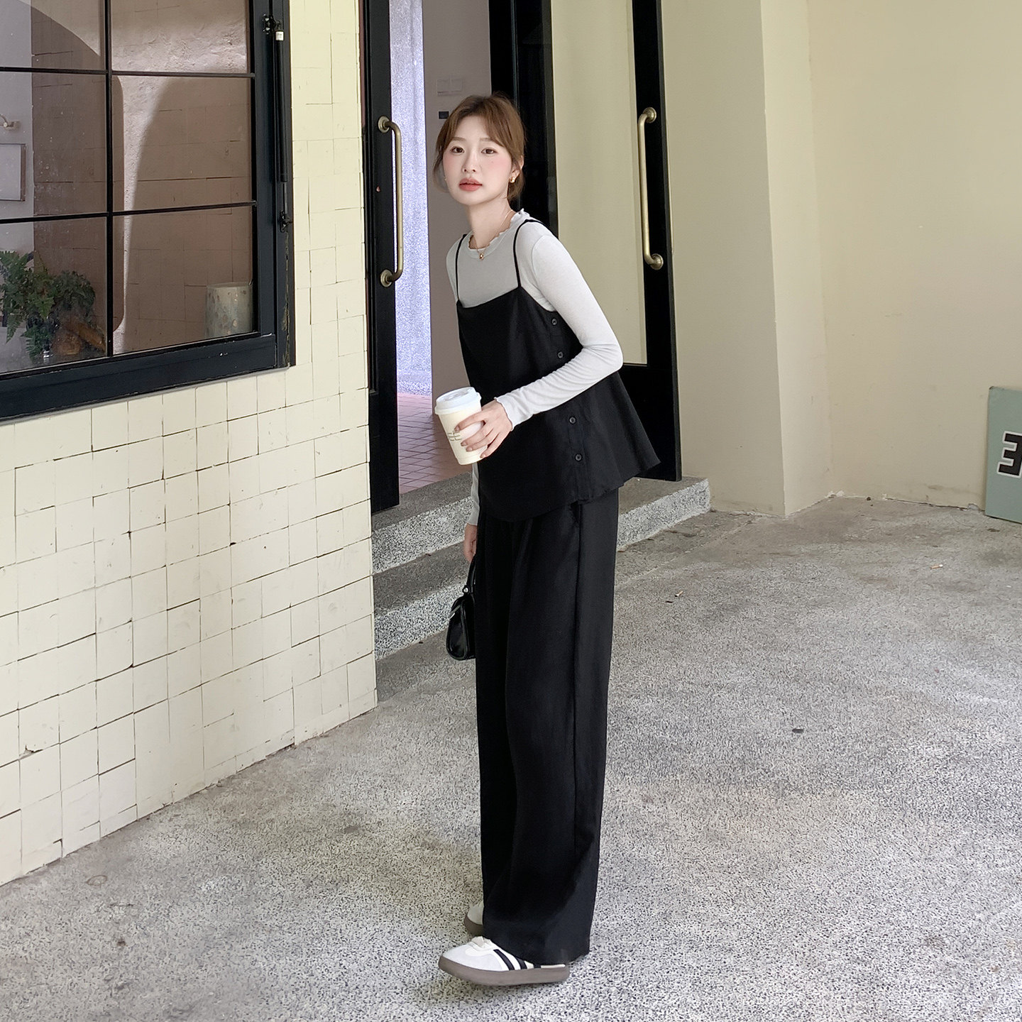 2D078-T1936-P195K278面膜T+斜扣吊带+长裤3件套,女装套装/套裙,2D078
