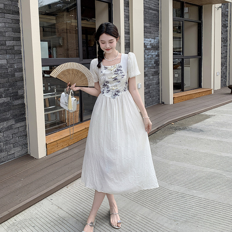 新中式方领气质连衣裙女2025夏季新款国风盘扣收腰显瘦a字长裙子,女装连衣裙,先锋丽姿